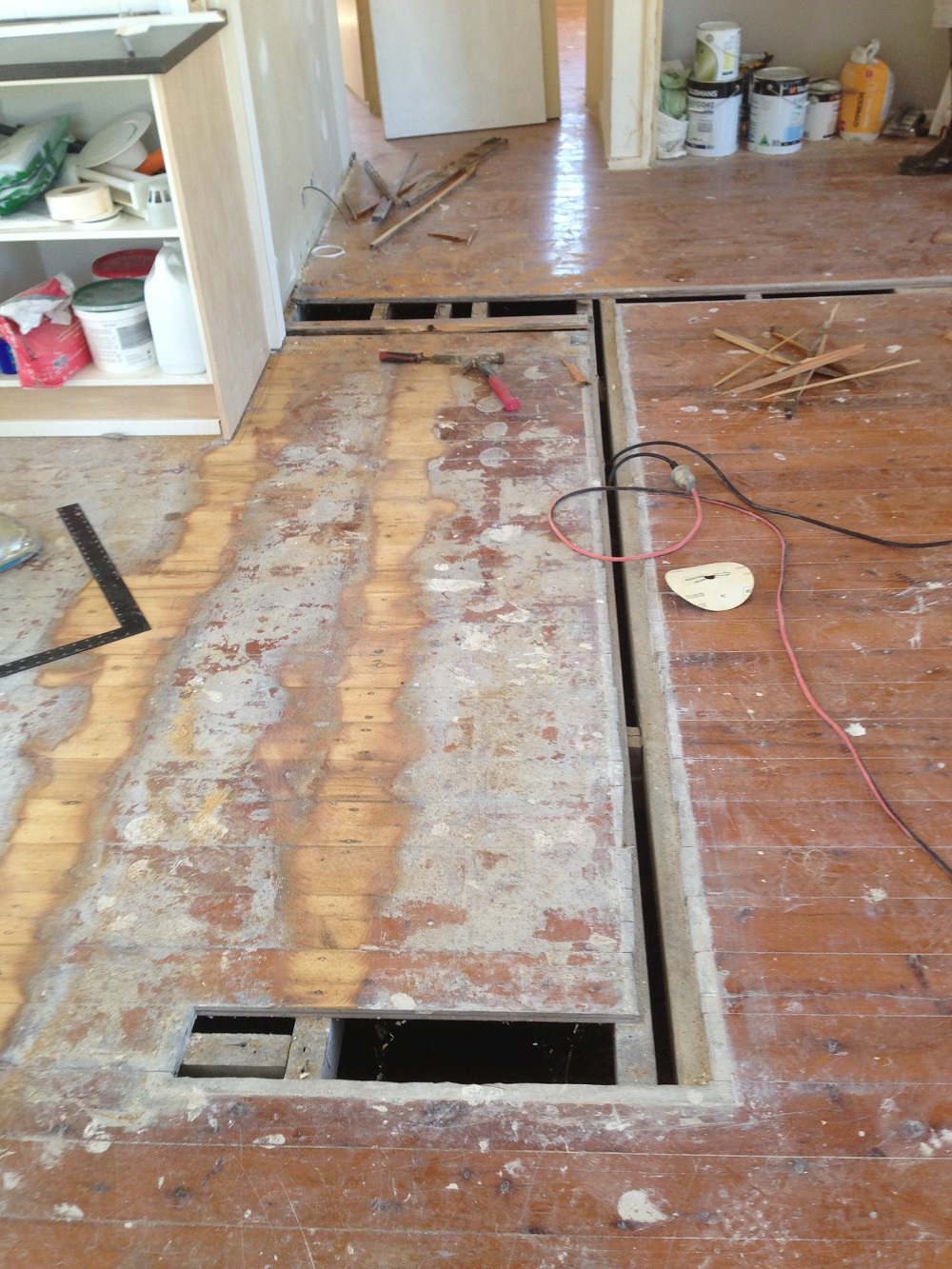 PHOTO REPAIRS AND INSTALLATION